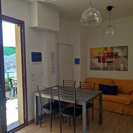 Finestra Sul Golfo Apartment Рапало Екстериор снимка