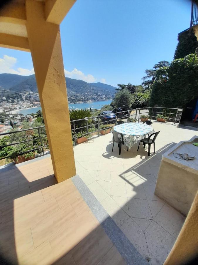 Finestra Sul Golfo Apartment Рапало Екстериор снимка