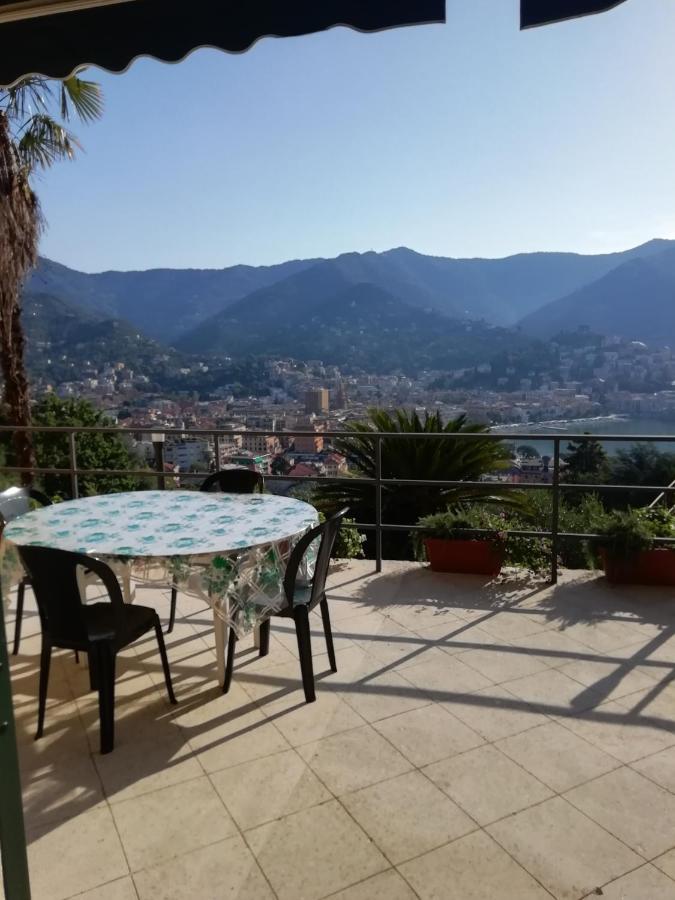 Finestra Sul Golfo Apartment Рапало Екстериор снимка